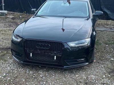 Gebraucht Audi A4 170 PS (125 kW) 2015 Schwarz Kombi