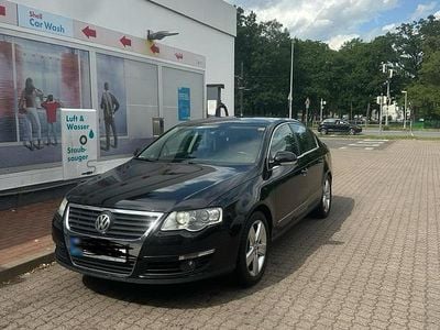 Usado VW Passat 170 HP (125 kW) 2006 Preto Sedan
