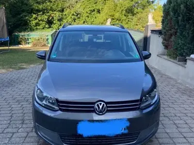 Gebraucht VW Touran Style 105 PS (77 kW) 2011 Grau Van / Kleinbus