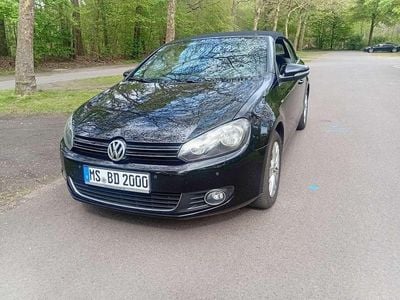 Gebraucht VW Golf Cabriolet Life 105 PS (77 kW) 2014 Schwarz Cabrio
