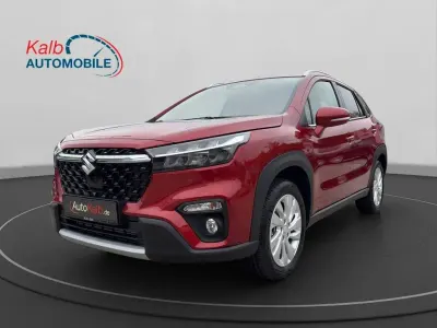 Neu Suzuki SX4 S-Cross Comfort 129 PS (94 kW) 2026 Energetic red pearl metallic SUV