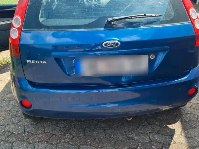 Gebraucht Ford Fiesta 44 PS (32 kW) 2008 Blau Kleinwagen