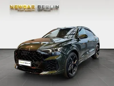 Neu Audi RS Q8 Sport 640 PS (470 kW) 2026 Grün SUV