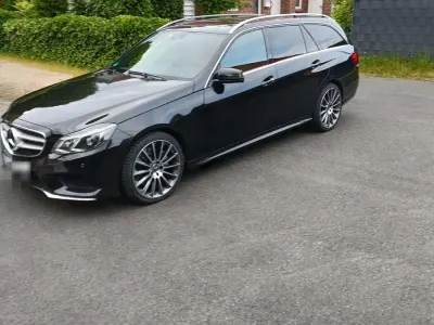 Gebraucht Mercedes E350 Avantgarde 252 PS (185 kW) 2014 Schwarz Kombi
