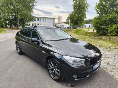 Gebraucht BMW 530 Sport Line 245 PS (180 kW) 2011 Schwarz Limousine