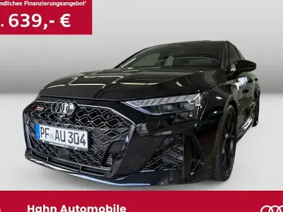 Gebraucht Audi RS3 Comfort 400 PS (294 kW) 2026 Schwarz Limousine