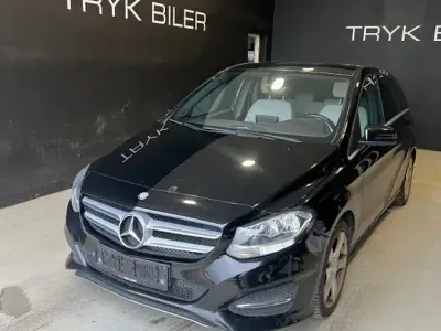 Gebraucht Mercedes B180 109 PS (80 kW) 2015 Schwarz Van / Kleinbus