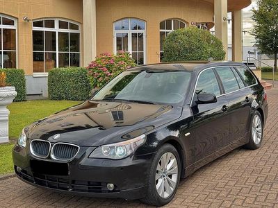 BMW 525
