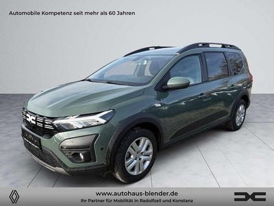 Safarigrüngrau Gebraucht 2023 Dacia Jogger Expression Van / Kleinbus | 17.870 € (Guter Preis)