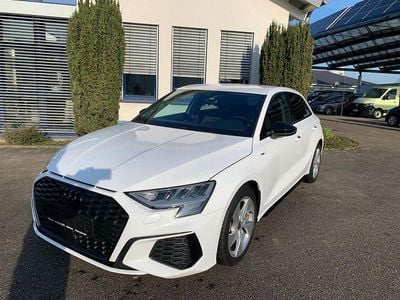 Gebraucht Audi A3 S-Line 150 PS (110 kW) 2024 Weiß Limousine