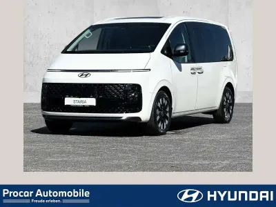 Neu Hyundai Staria Signature 224 PS (164 kW) 2026 Weiß Van / Kleinbus