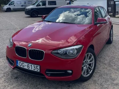 Gebraucht BMW 118 Sport Line 143 PS (105 kW) 2012 Rot Kleinwagen