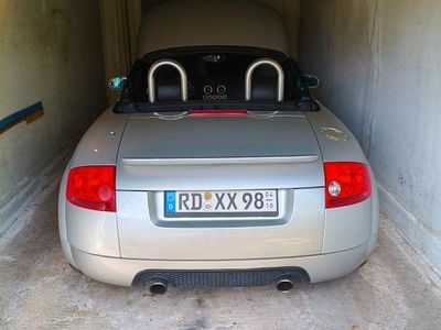 Usata Audi TT Roadster Sport 224 CV (164 kW) 2000 Argento Cabrio