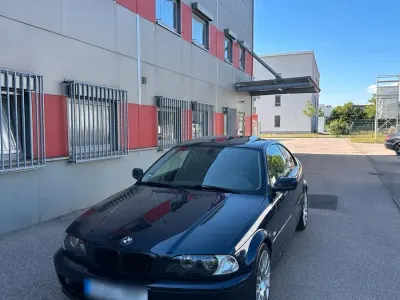 Gebraucht BMW 320 170 PS (125 kW) 2001 Blau Coupé