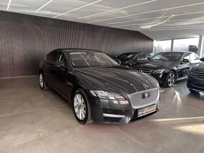 Gebraucht Jaguar XF R-Sport 300 PS (220 kW) 2019 Grau Limousine