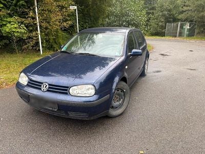VW Golf IV
