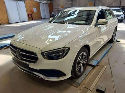 Mercedes E220