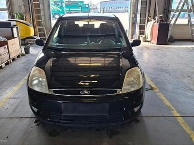 Gebraucht Ford Fiesta Ghia 80 PS (58 kW) 2004 Kleinwagen