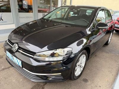 Gebraucht VW Golf VII Comfortline 150 PS (110 kW) 2019 Schwarz Limousine