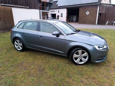 Grau Gebraucht 2015 Audi A3 Ambition Limousine | 13.100 € (Fairer Preis)