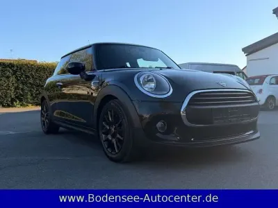 Second-hand Mini ONE 102 CP (75 kW) 2020 Negru Hatchback