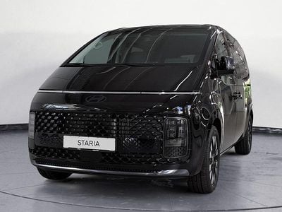 Neu Hyundai Staria Signature 224 PS (164 kW) 2025 Schwarz Van / Kleinbus