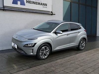 Gebraucht Hyundai Kona Trend 160 kW (218 PS) 2022 Shimmering silver SUV