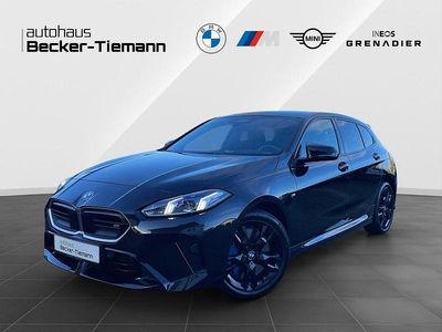 Saphirschwarz Gebraucht 2025 BMW M135 Shadowline Kleinwagen | 38.701 € (Guter Preis)
