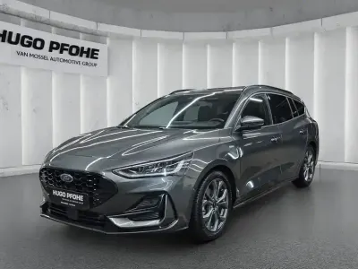 Gebraucht Ford Focus ST-Line X 155 PS (114 kW) 2025 Grau Limousine
