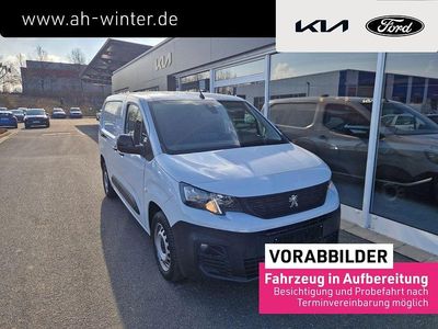 Gebraucht Peugeot Partner Premium 102 PS (75 kW) 2023 Weiß Van / Kleinbus