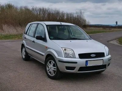 Gebraucht Ford Fusion Ambiente 80 PS (58 kW) 2003 Silber Kleinwagen