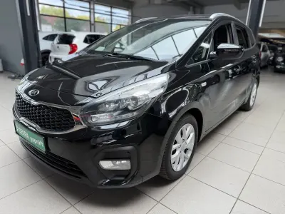 Gebraucht Kia Carens Vision 141 PS (103 kW) 2018 Schwarz Van / Kleinbus