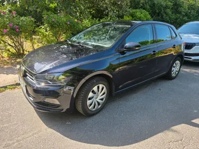Gebraucht VW Polo Comfortline 75 PS (55 kW) 2018 Schwarz Kleinwagen