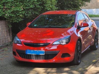 Opel Astra GTC