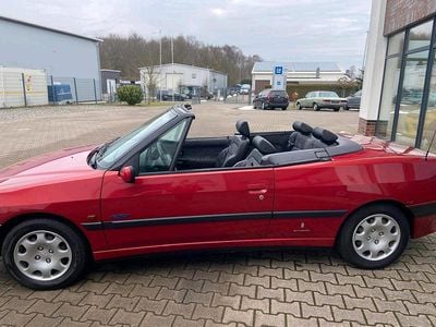 Gebraucht Peugeot 306 Cabriolet 88 PS (64 kW) 1999 Rot Cabrio