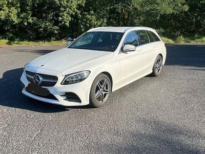 Gebraucht Mercedes C220 AMG line 194 PS (142 kW) 2019 Weiß Kombi