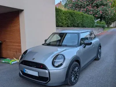 Gebraucht Mini Cooper S 204 PS (150 kW) 2025 Grau Kleinwagen