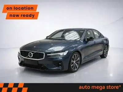Usata Volvo S60 R-Design 190 CV (139 kW) 2020 Blu Berlina