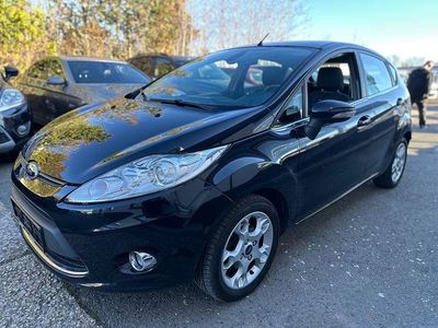 Gebraucht Ford Fiesta Titanium 97 PS (71 kW) 2012 Schwarz Kleinwagen