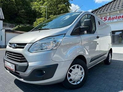 Polarsilber metallic Gebraucht 2017 Ford Transit Custom Van / Kleinbus | 10.449 € (Guter Preis)