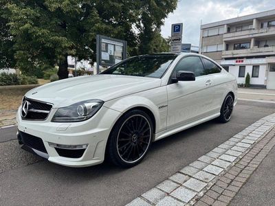 Mercedes C63 AMG