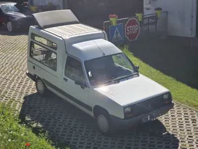 Gebraucht Renault Rapid 58 PS (42 kW) 1989 Weiß
