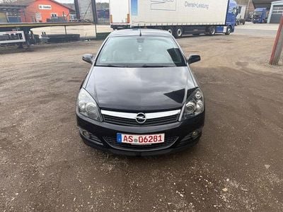 Gebraucht Opel Astra Cabriolet Cosmo 150 PS (110 kW) 2008 Schwarz Cabrio