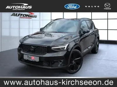 Używany Volvo XC40 Plus 163 KM (119 kW) 2025 Czarny SUV