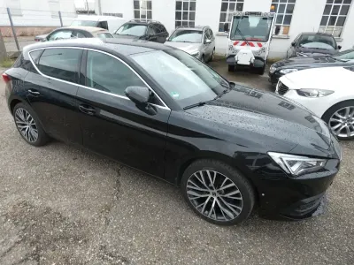 Gebraucht Seat Leon FR 150 PS (110 kW) 2020 Mitternachtsschwarz Limousine