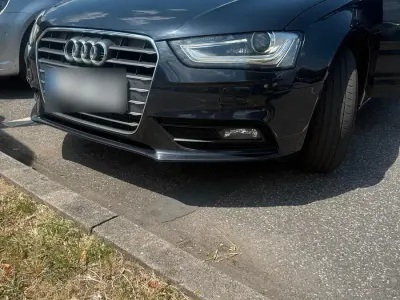 Gebraucht Audi A4 150 PS (110 kW) 2013 Blau Kombi