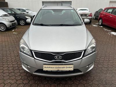 Gebraucht Kia Ceed Sportswagon Edition 7 90 PS (66 kW) 2012 Silber metallic Kombi