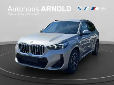 Neu BMW X1 M Sport 156 PS (114 kW) 2026 Spacesilber SUV