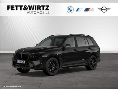 Neu BMW X7 M Sport 352 PS (258 kW) 2026 Black sapphire metallic SUV