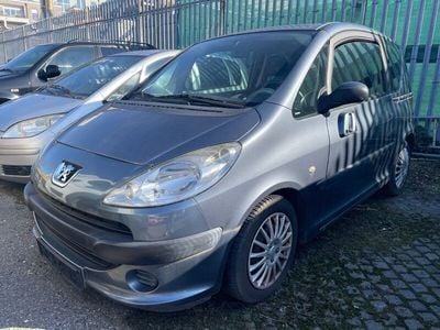 Peugeot 1007